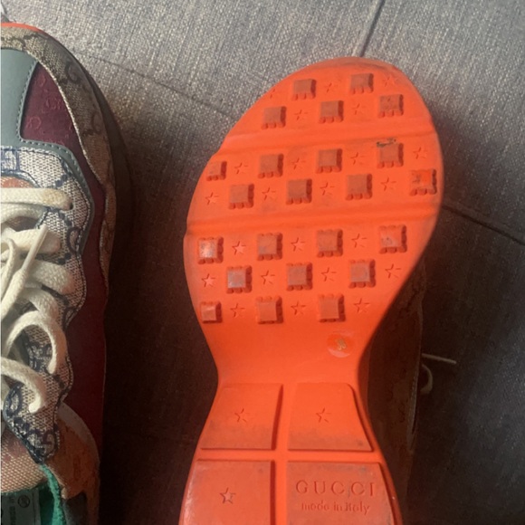 Size 38 GG Rhython Sneakers Canvas upper
Rubber sole
GG Supreme
Original GG - Picture 5 of 8